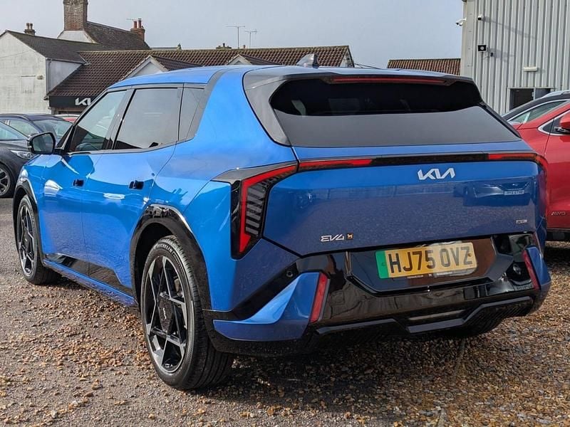 Used Kia EV4 GT-Line 150 kW (204 HP) 2026 Blue Hatchback