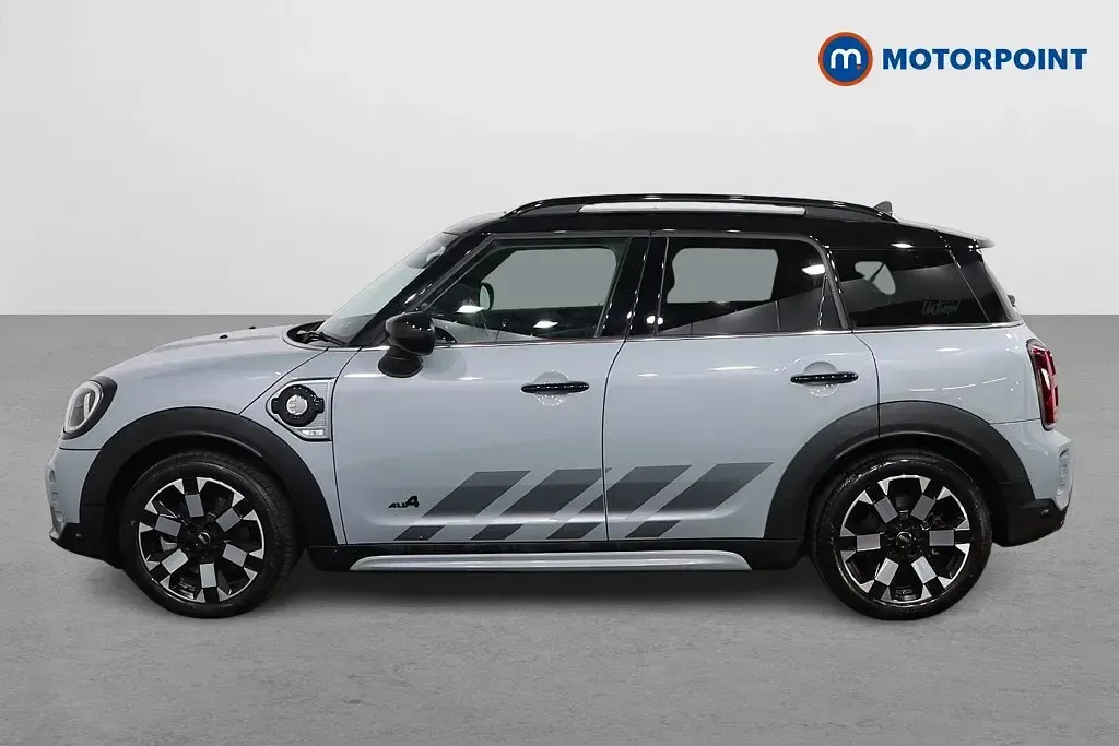 Begagnad Mini Cooper S Countryman Untamed Edition 2023 Grå SUV
