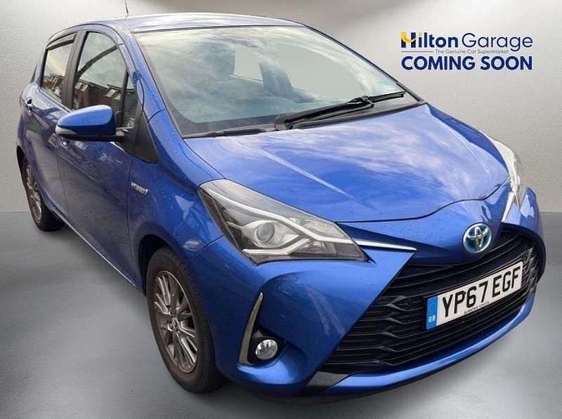 Blue Used 2018 Toyota Yaris Hybrid Hatchback | £11,500 (Good price) - Image 1/1