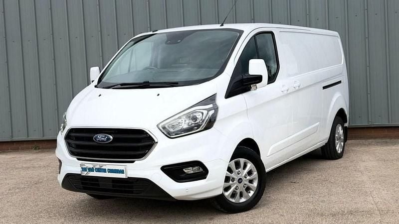 Used Ford Transit Custom Limited 130 HP (95 kW) 2019 White Van