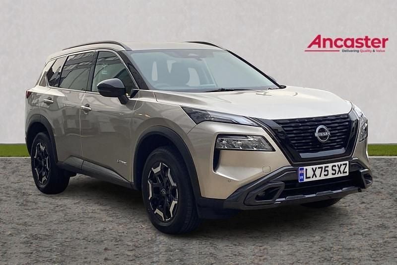 New Nissan X-Trail 211 HP (155 kW) 2025 Champagne silver SUV