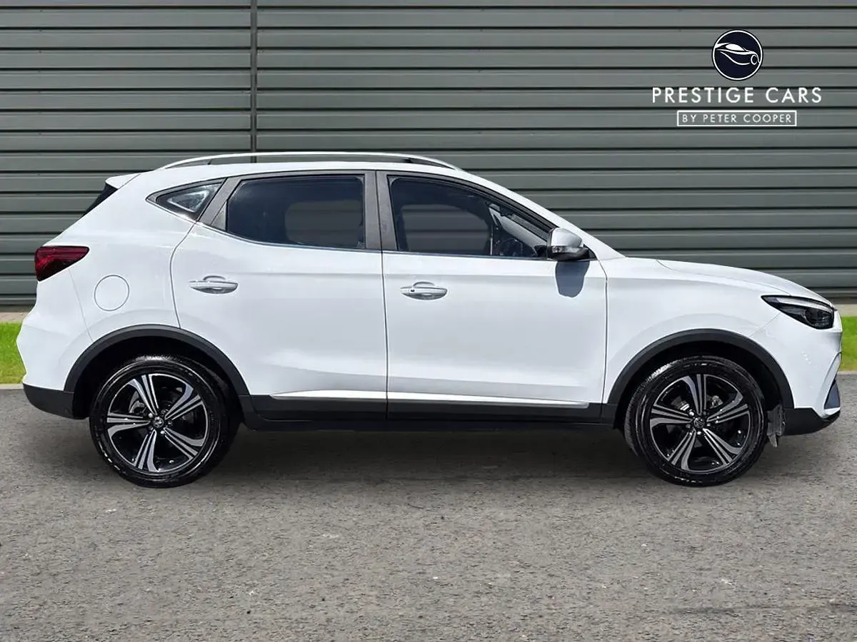 Used MG ZS Excite 111 HP (81 kW) 2024 White SUV