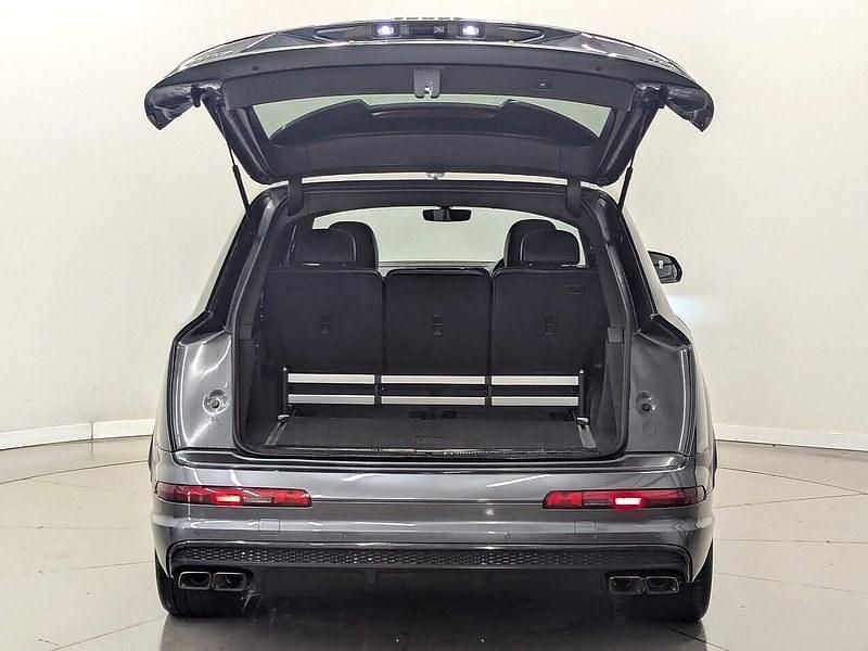 Used Audi SQ7 Comfort 435 HP (319 kW) 2016 Grey SUV