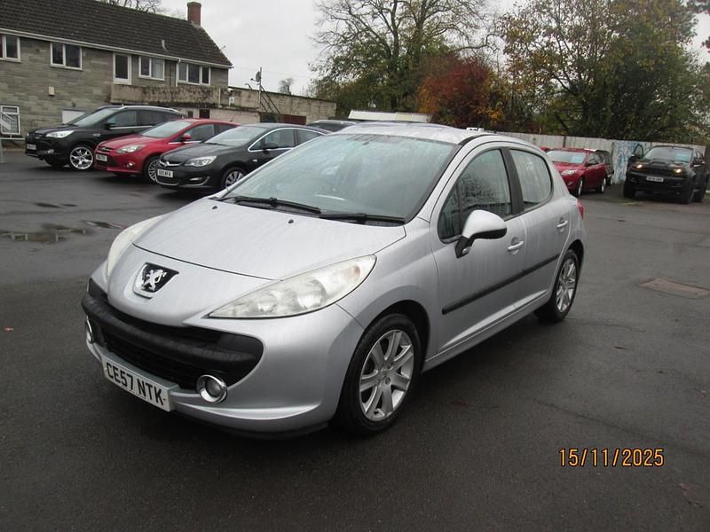Silver Used 2007 Peugeot 207 Sport Hatchback | £2,495 (Fair price) - Image 1/4