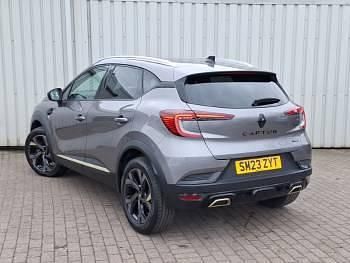 Used Renault Captur Engineered 142 HP (104 kW) 2023 Grey SUV