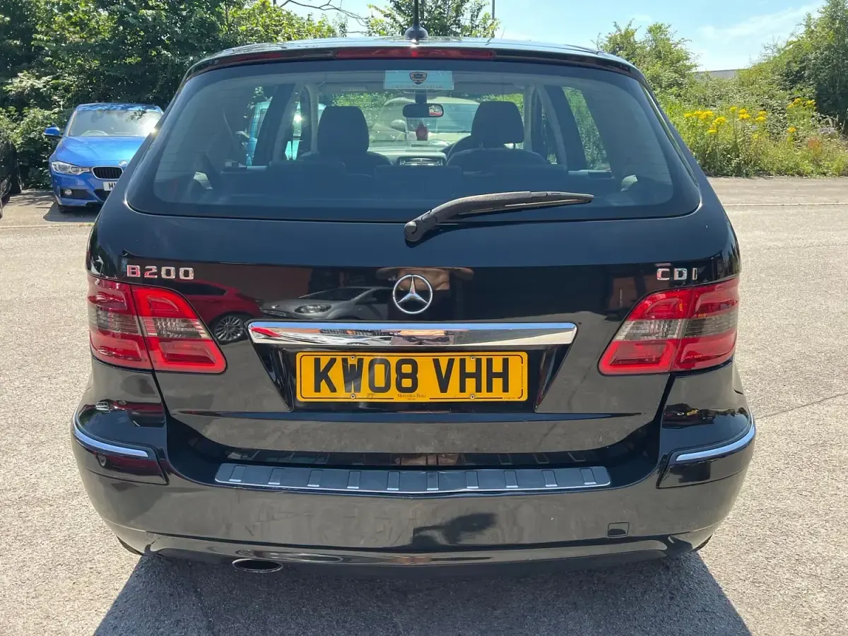Used Mercedes B200 SE 2008 Black MPV