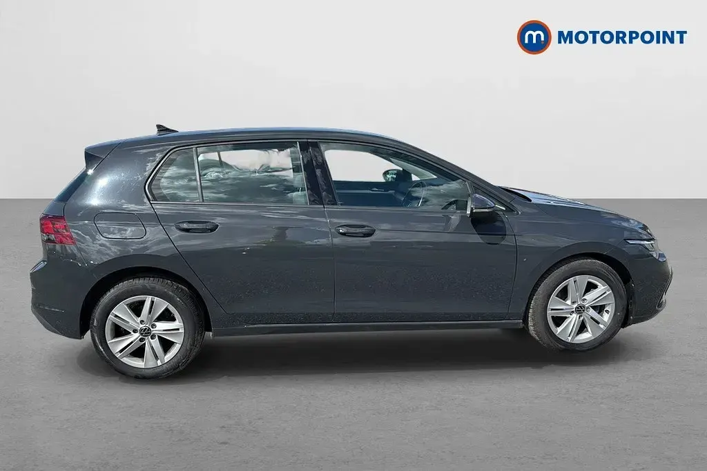 Second-hand VW Golf VIII Life 2022 Gri Hatchback