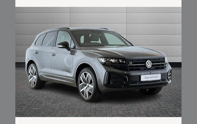 Used VW Touareg Black Edition 286 HP (210 kW) 2025 Grey SUV