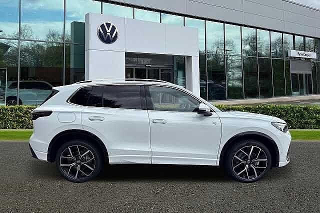 Used VW Tiguan R-line 272 HP (200 kW) 2025 White SUV