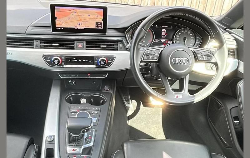 Used Audi S5 Design 348 HP (255 kW) 2018 Blue Hatchback