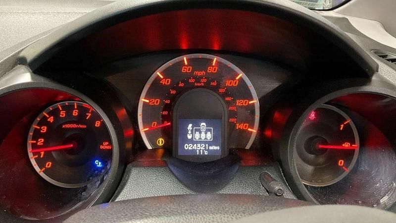 Used Honda Jazz S 2014 Blue Hatchback