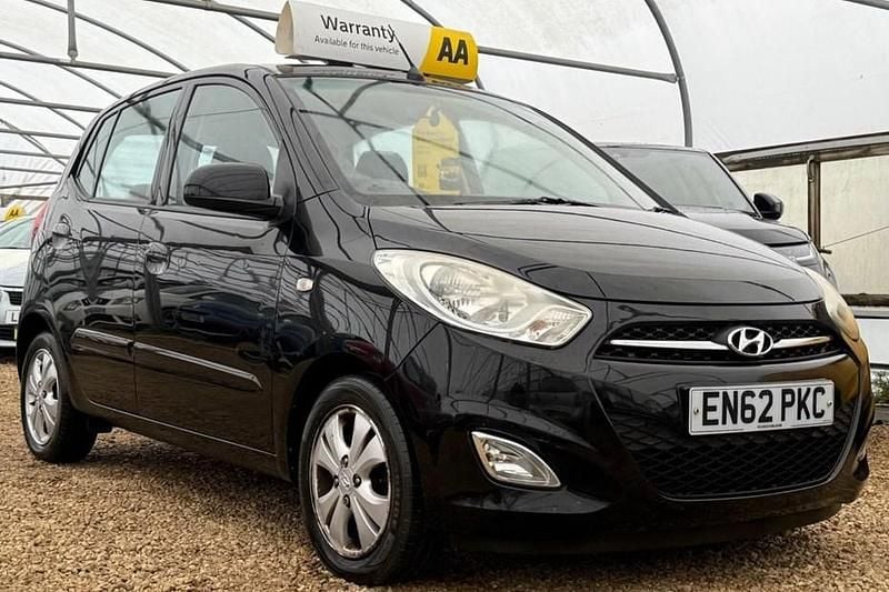 Used Hyundai i10 Active 85 HP (62 kW) 2013 Black Hatchback