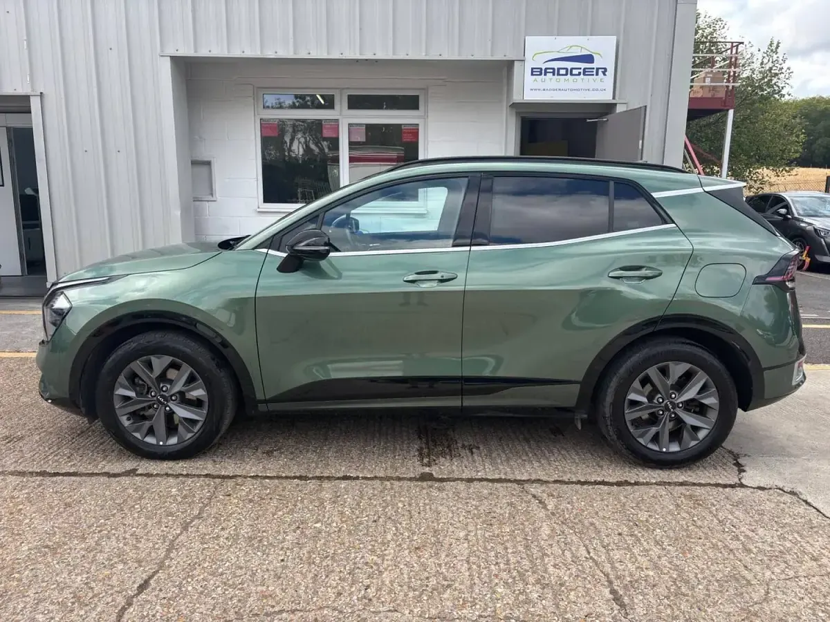 Used Kia Sportage GT-Line 2024 Green SUV