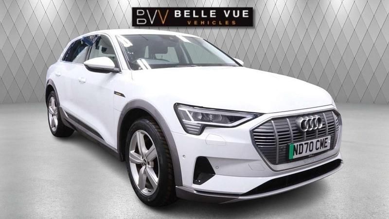 White Used 2020 Audi e-tron Advanced SUV | £17,495 (Good price) - Image 1/4