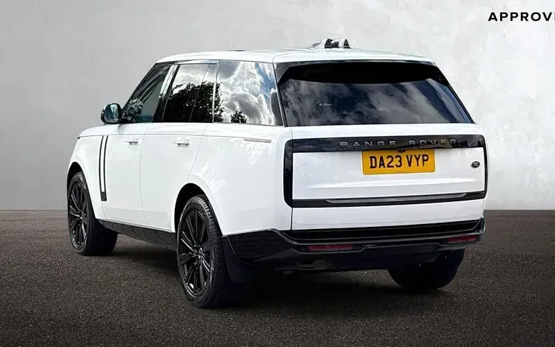 Used Land Rover Range Rover Autobiography 400 HP (294 kW) 2023 White SUV