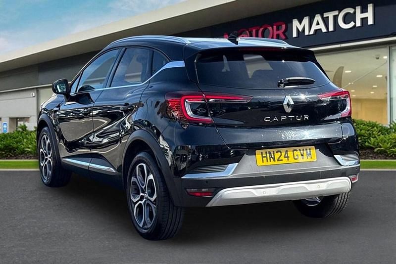 Second-hand Renault Captur Techno 2024 Negru SUV