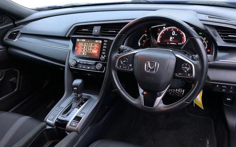 Used Honda Civic Sport 182 HP (133 kW) 2021 Blue Hatchback