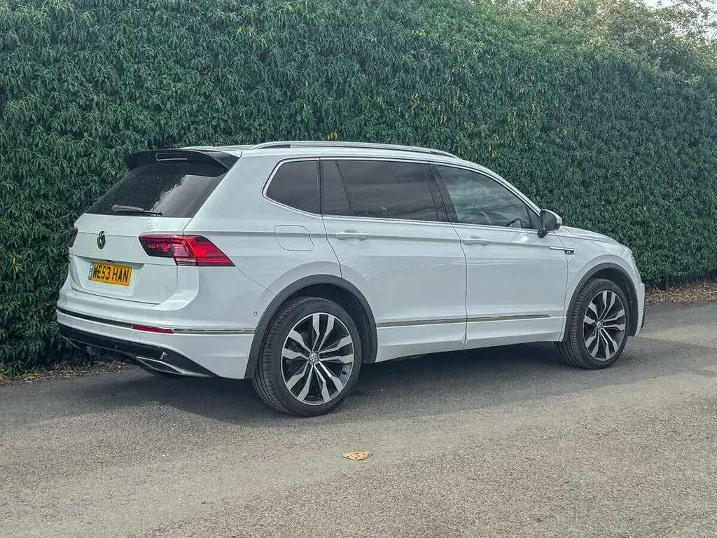 Used VW Tiguan R-line 150 HP (110 kW) 2019 White SUV