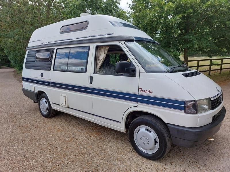 White Used 1995 VW T4 Van | £12,995 - Image 1/4