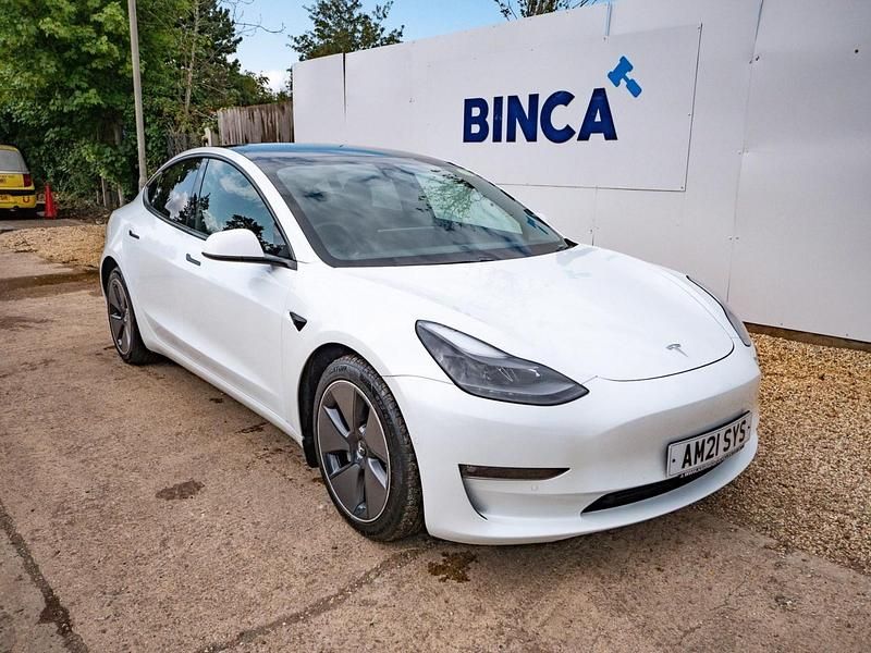 White Used 2021 Tesla Model 3 Long Range Sedan | £12,000 (Fair price) - Image 1/4