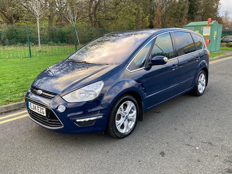 Used Ford S-MAX Titanium 140 HP (102 kW) 2014 Blue MPV