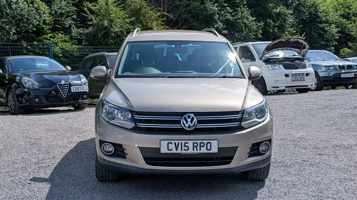 Used VW Tiguan Match 150 HP (110 kW) 2015 Beige SUV