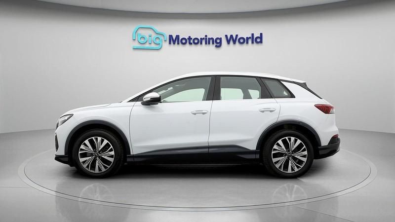 Used Audi Q4 e-tron Sport 150 kW (204 HP) 2022 White SUV