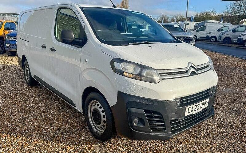 Used Citroën Dispatch 144 HP (105 kW) 2023 White MPV