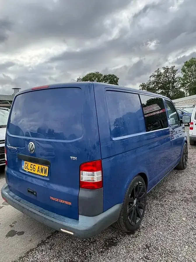 Used VW T5 102 HP (75 kW) 2006 Blue Van