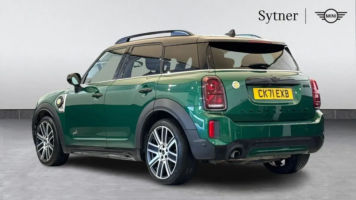 Used Mini Cooper S Countryman Exclusive 219 HP (161 kW) 2021 Green SUV