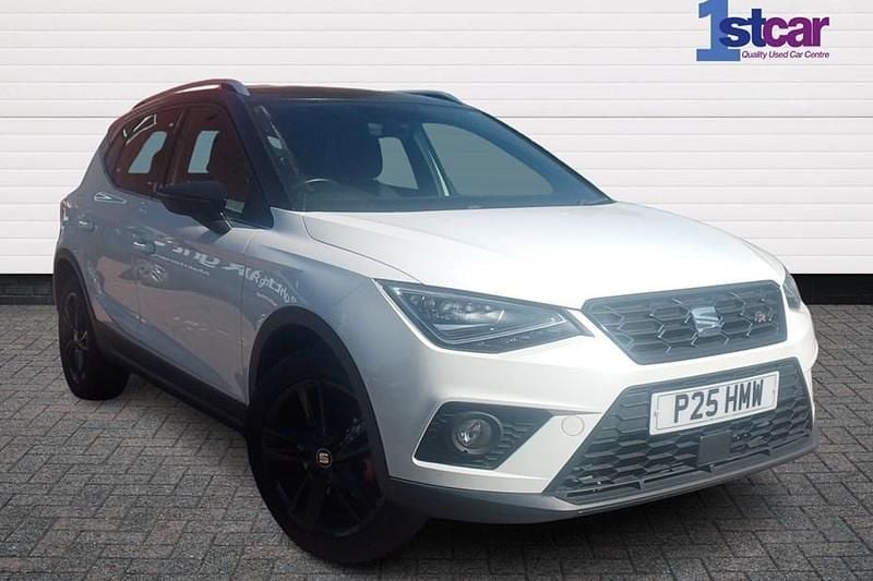 White Used 2018 Seat Arona FR SUV | £9,989 (Fair price) - Image 1/1