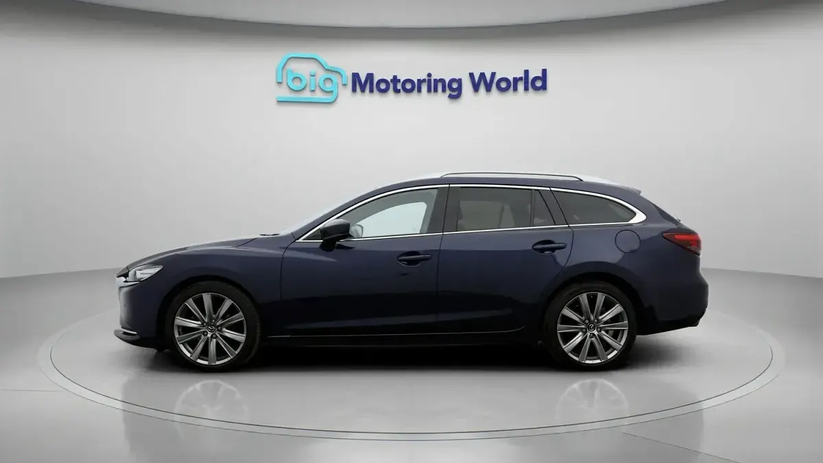 Used Mazda 6 Inclusive 194 HP (142 kW) 2022 Blue Estate