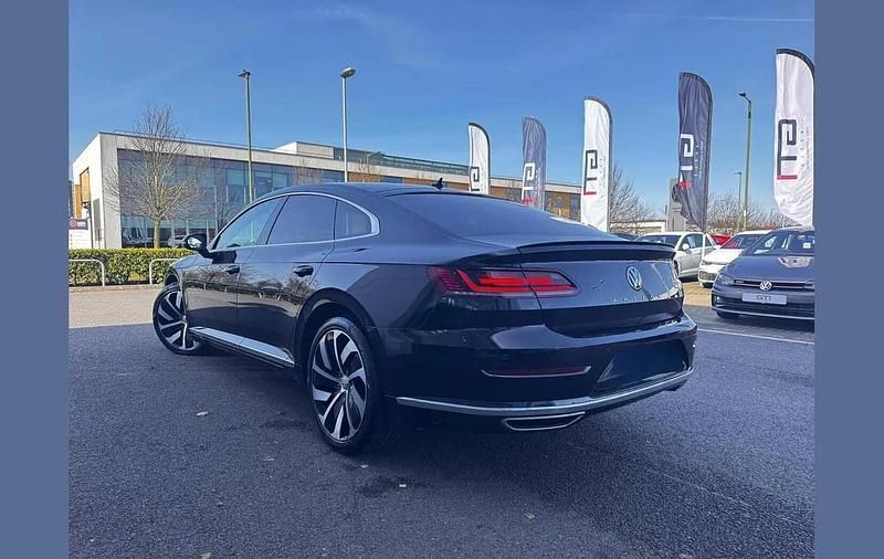 Usado VW Arteon R-line 187 HP (137 kW) 2017 Preto Citadino