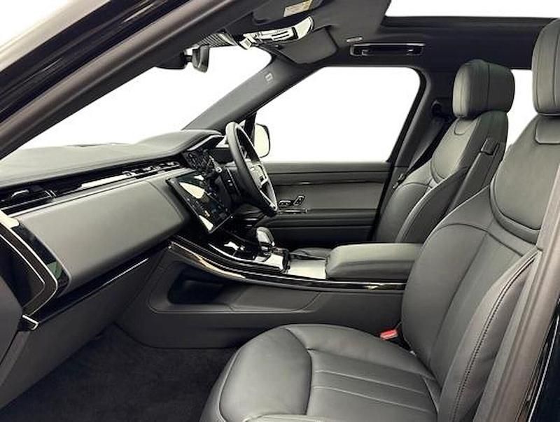 Used Land Rover Range Rover Sport SE Dynamic 300 HP (220 kW) 2025 Black SUV