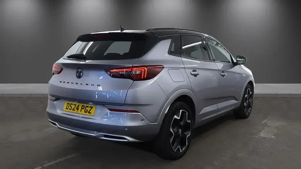 Used Vauxhall Grandland X Ultimate 130 HP (95 kW) 2024 Grey SUV