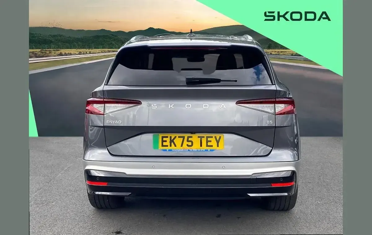 Used Skoda Enyaq iV 210 kW (286 HP) 2025 Grey SUV