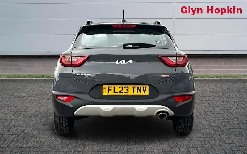Gebraucht Kia Stonic 101 PS (74 kW) 2024 SUV