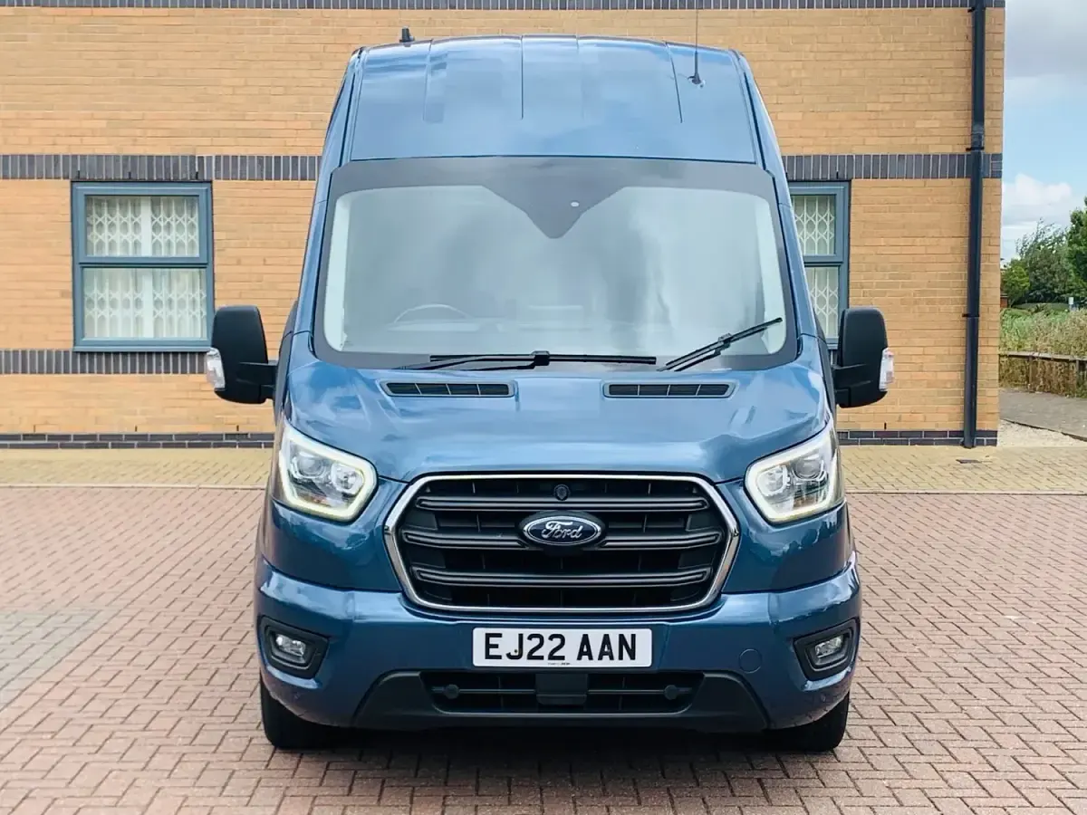Used Ford Transit Limited 130 HP (95 kW) 2022 Blue Van