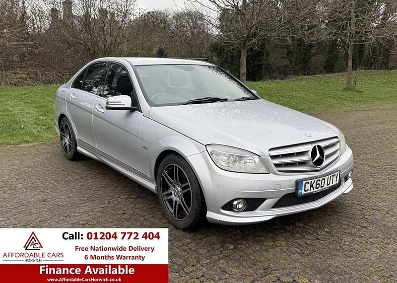 Used Mercedes C180 156 HP (114 kW) 2010 Silver Sedan