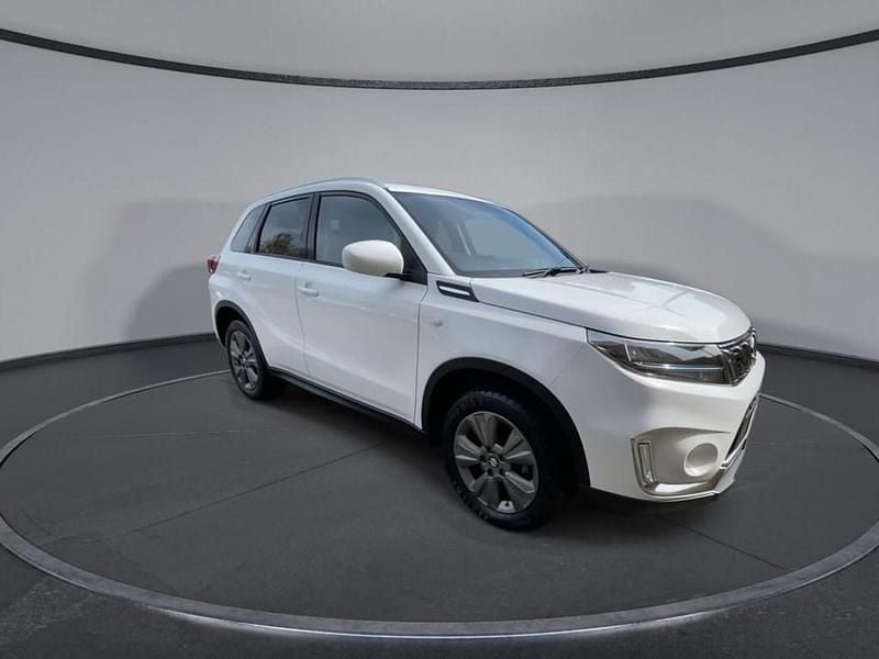 White Used 2021 Suzuki Vitara SZ-T SUV | £12,499 (Good price) - Image 1/4