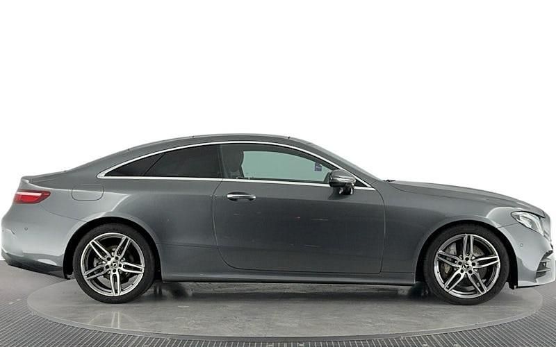 Used Mercedes E300 AMG Line Premium 245 HP (180 kW) 2020 Coupe