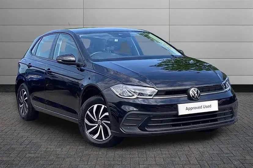 Usado VW Polo Life 80 HP (58 kW) 2023 Preto Citadino