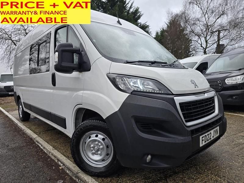 White Used 2022 Peugeot Boxer Van | £7,990 (Good price) - Image 1/4