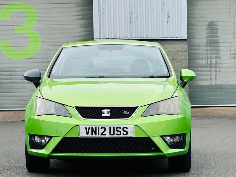 Usado Seat Ibiza FR 2012 Verde Citadino