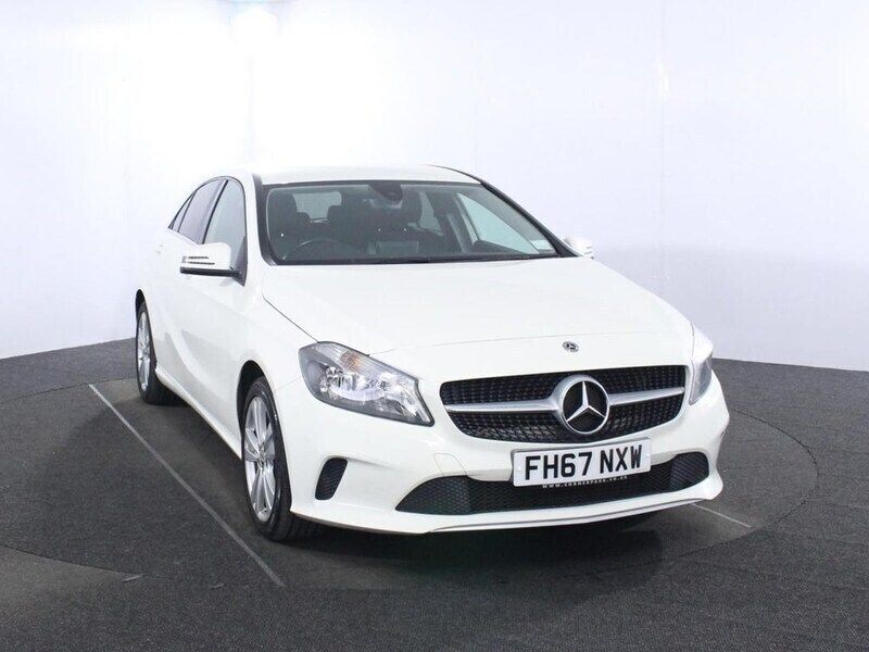 White Used 2018 Mercedes A180 Hatchback | £9,999 (Good price) - Image 1/4