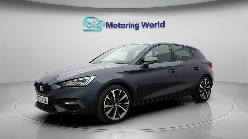 Used Seat Leon FR Sport 131 HP (96 kW) 2022 Grey Hatchback
