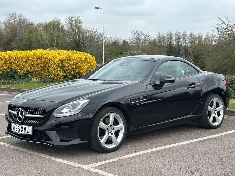 Begagnad Mercedes E250 2016 Svart Cab