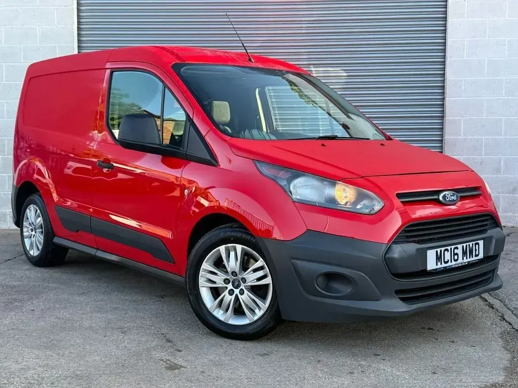 Usado Ford Transit Connect 75 HP (55 kW) 2016 Vermelho Monovolume