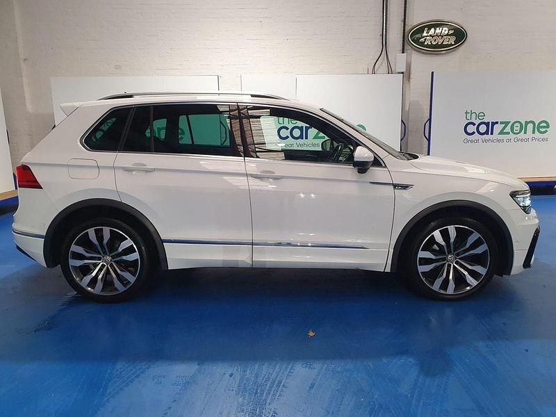 Used VW Tiguan R-line 150 HP (110 kW) 2019 White SUV