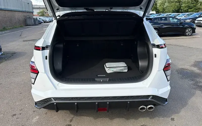 Used Hyundai Kona N Line 138 HP (101 kW) 2025 White SUV